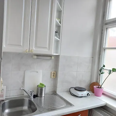 3 Min Walk Old Town Center Private B